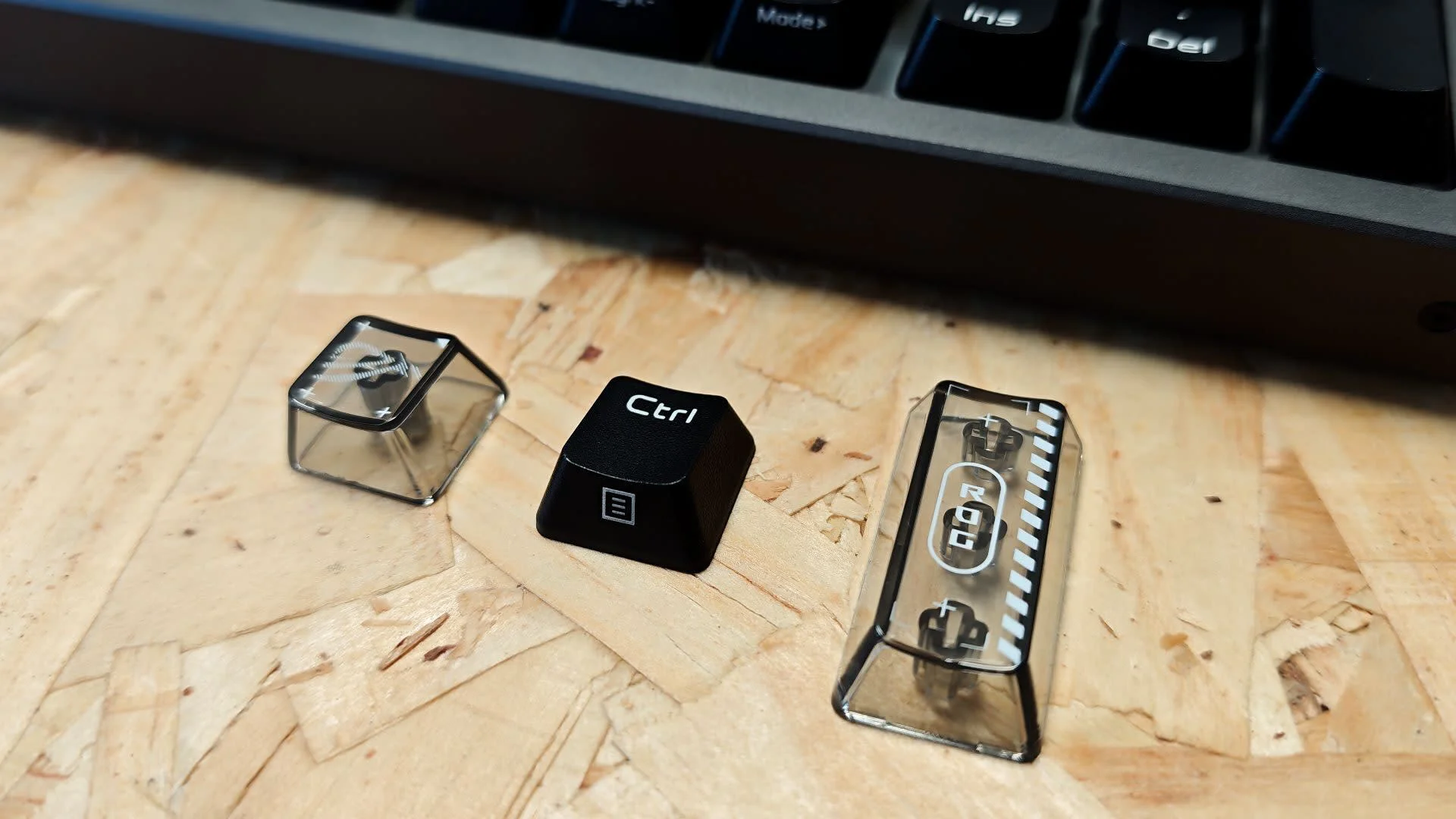 Hands On Asus Rog Strix Morph 96 Wireless 4
