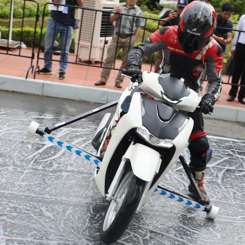 Thắng ABS trên xe máy giúp giảm đến 29% tai nạn giao thông