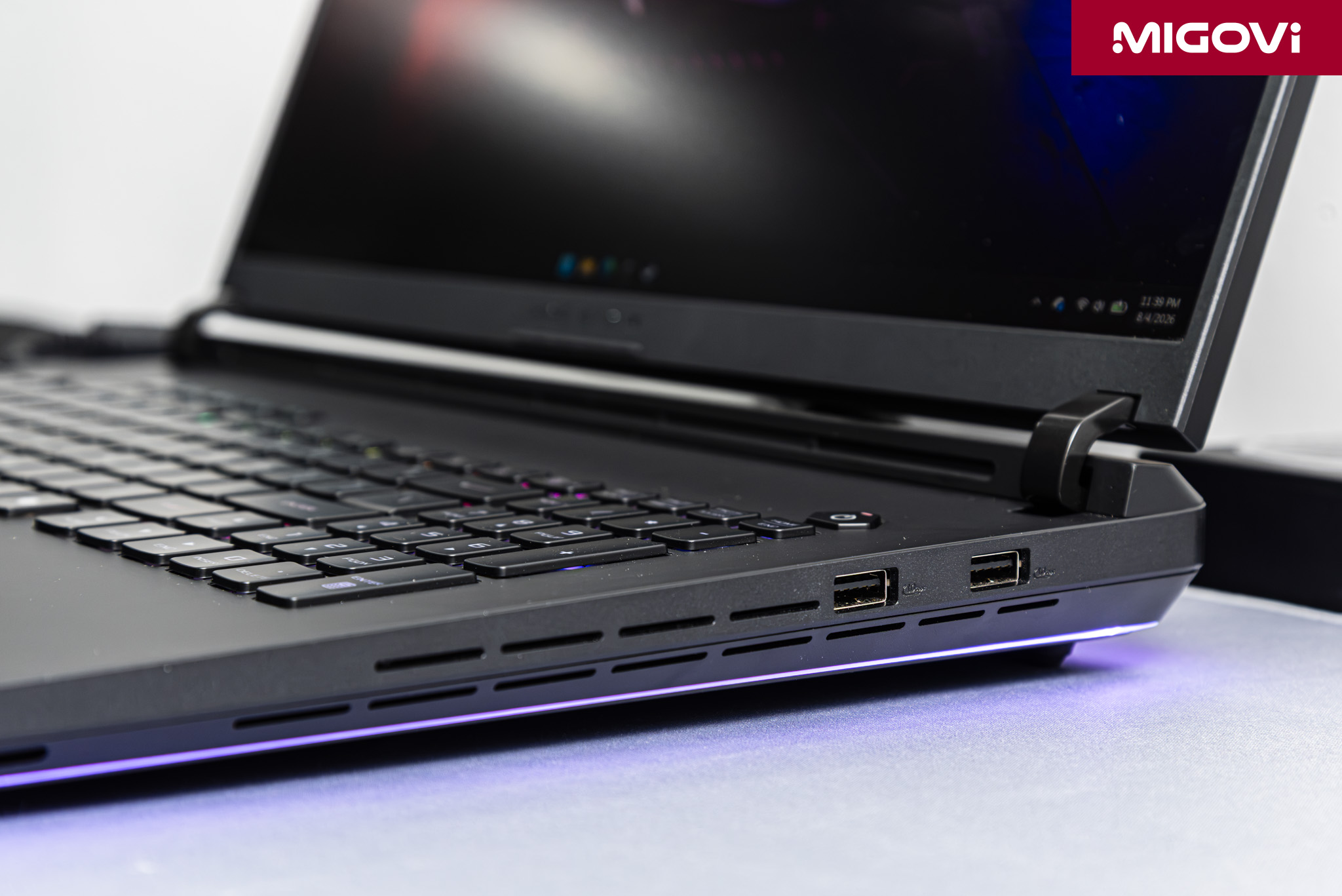 Asus Rog Strix Scar 18 2026 Gia 179990000 Migovi 10