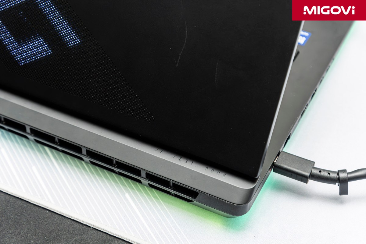 Asus Rog Strix Scar 18 2026 Gia 179990000 Migovi 17