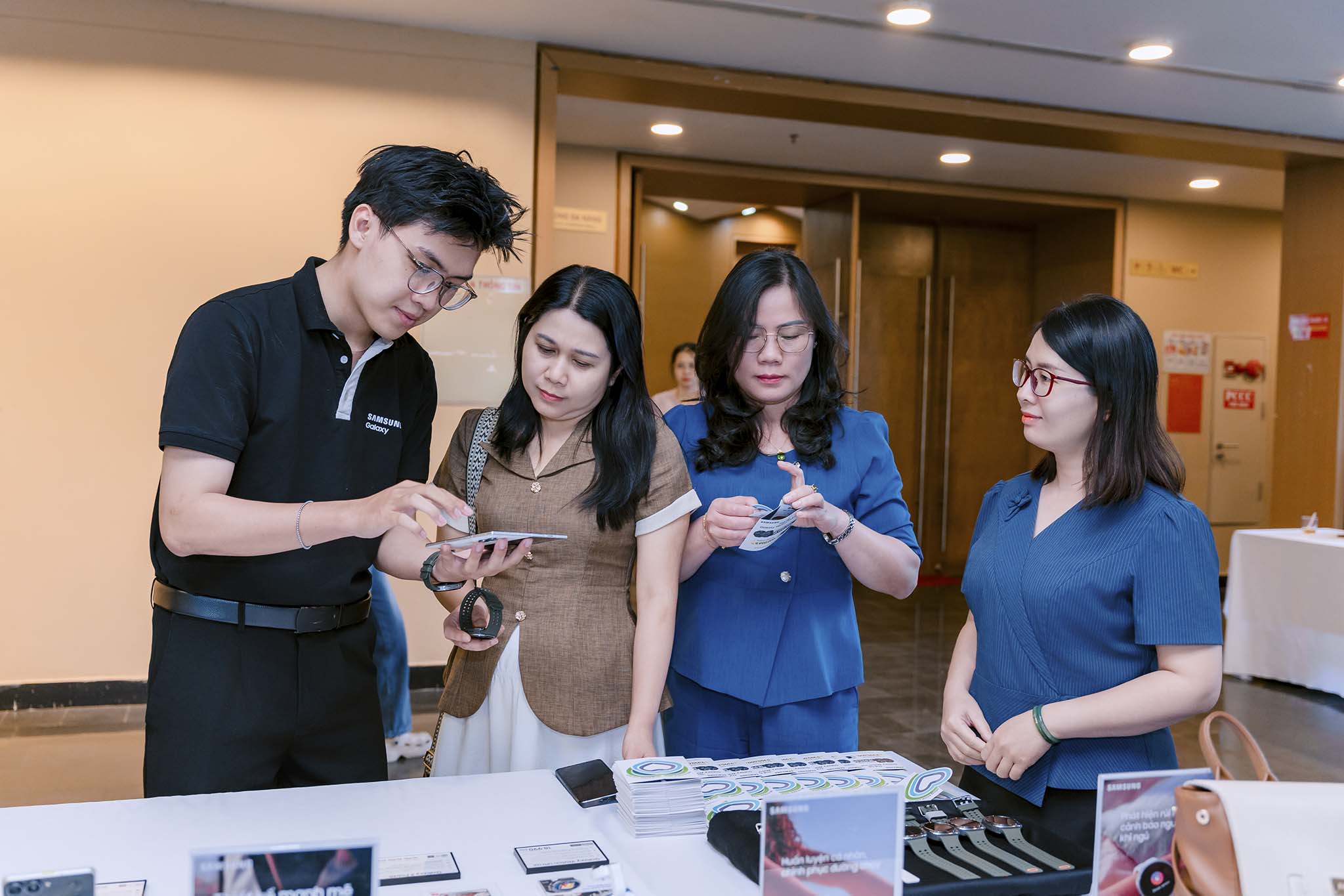 Samsung Ai Theo Doi Suc Khoe Chu Dong 3